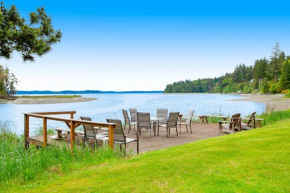 The Glen Cove Sand Spit & Guest Cottage